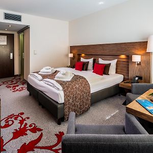Superior Zimmer mit Kingsize-Bett